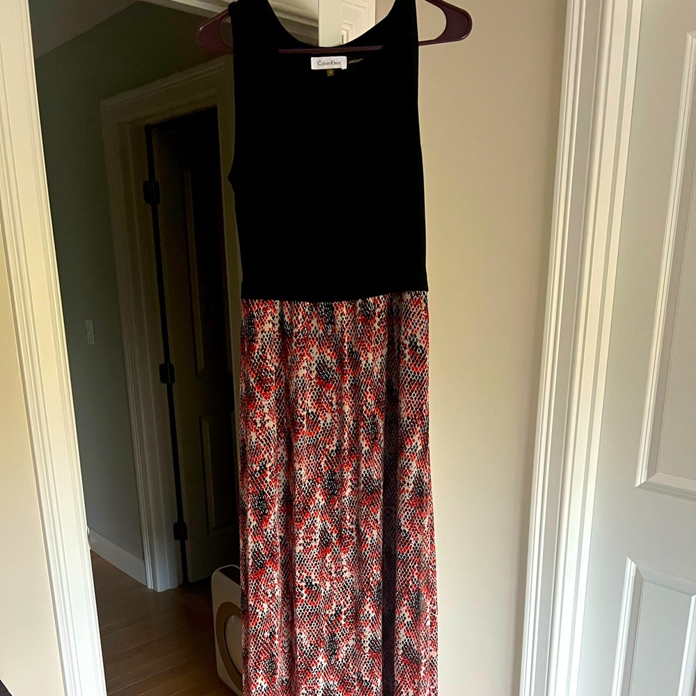 Like new- Calvin Klien women maxi dress